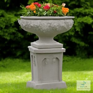 Discover The Timeless Beauty Of Stone Garden Plinths And Antique Pedestals At Duqaa Handicrafts 🏛️💫 #Vintagegarden #Duqaafinds